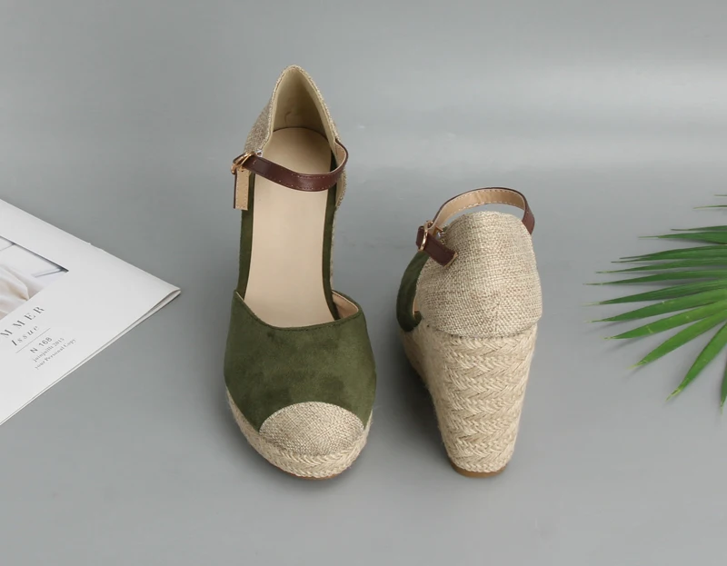 HTB1aUmfL9zqK1RjSZFjq6zlCFXaM