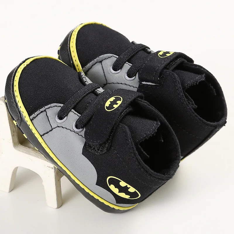Мода новорожденных детская кроватка Bebe для младенцев Одежда для малышей Одежда для мальчиков и девочек, которые делают первые шаги; женская обувь на плоской подошве с анти-скольжения, пинетки Лоферы обувь