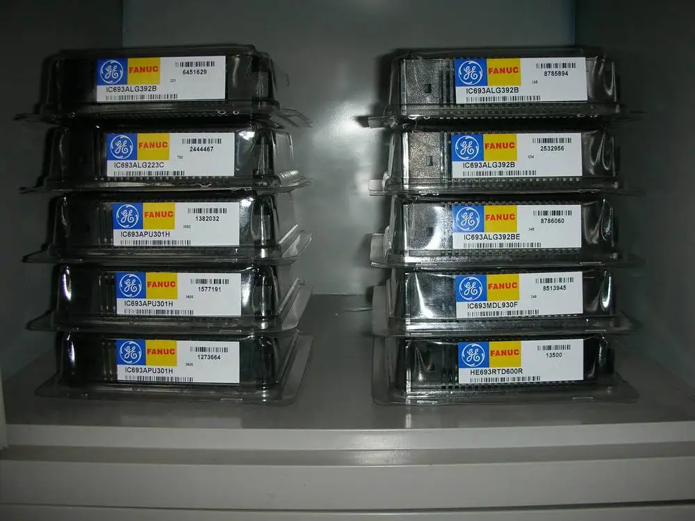

1 шт.★GE FANUC IC693MDL940 в коробке