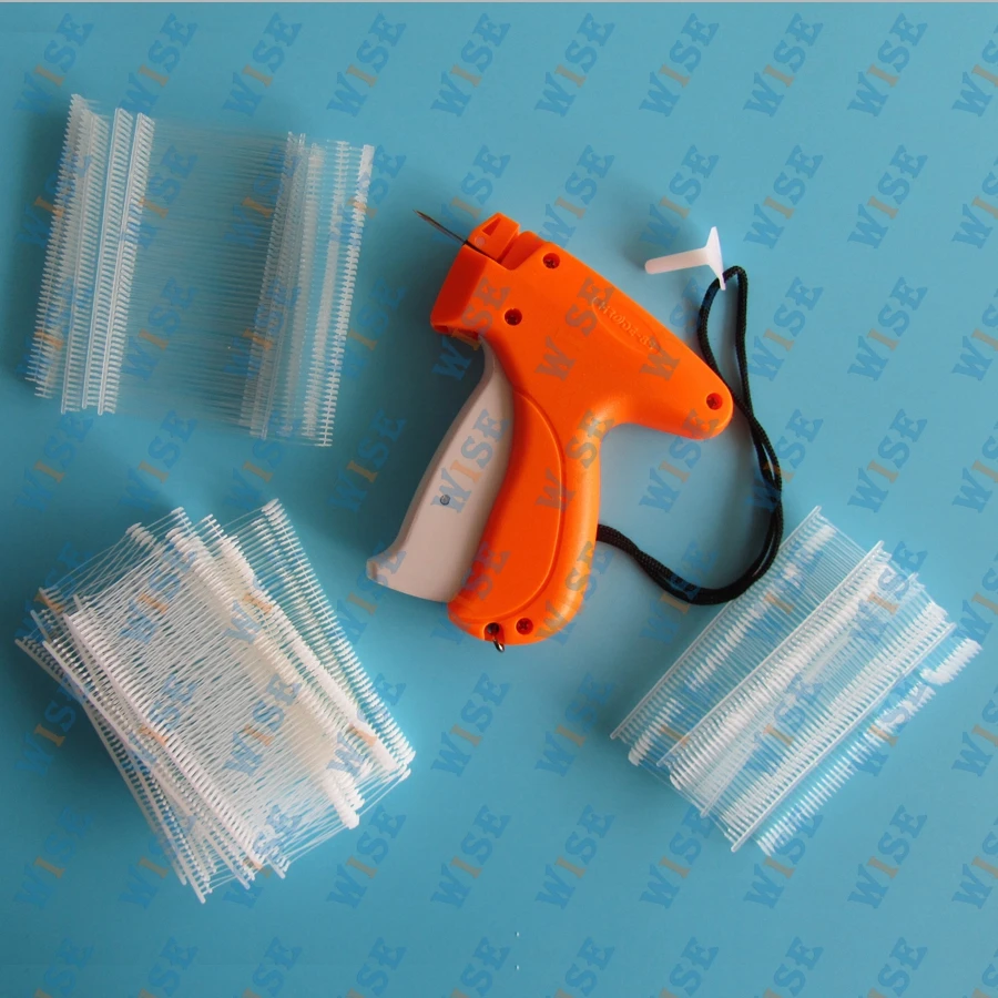 

CLOTHING PRICE LABEL TAGGING TAG TAGGER GUN WITH 1000 BARBS. #8S+1000 PINS