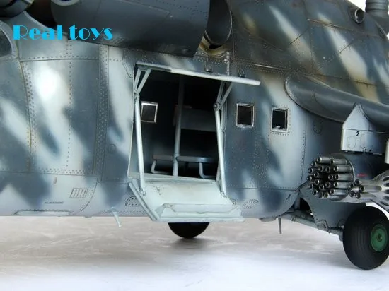 Trumpeter 05103 1/35 Mi-24V задний вертолет