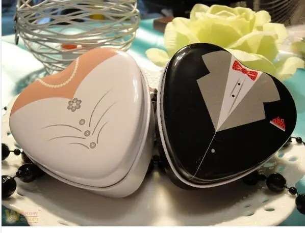 

Tin Heart Box Groom and Bride Wedding Favors Metal Candy Boxes Storage