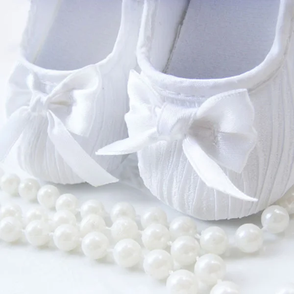 Милая детская одежда для девочек с бантиками; атласная детская обувь; обувь принцессы; обувь для первых шагов; Размеры 0-18M