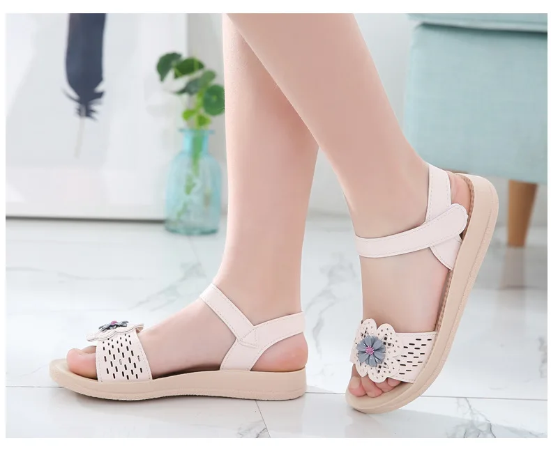 10589218795_1343607165