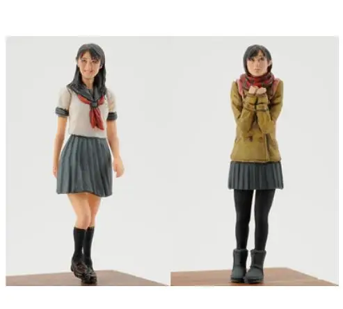 

New Unassembled 1/35 high school girl summer include 2 figure Resin Kit DIY Toys Unpainted resin model