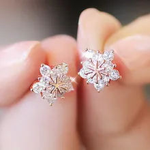 Акция, модные блестящие cz циркониевые снежинки, 925 Стерлинговое Серебро, женские серьги-гвоздики, ювелирные изделия, женский подарок, не вызывает аллергии, дешево