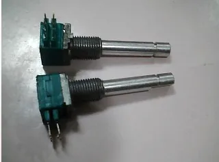 

2PCS/LOT ALPS Alps RK097 precision potentiometer 20K double step, handle 33mm axis long