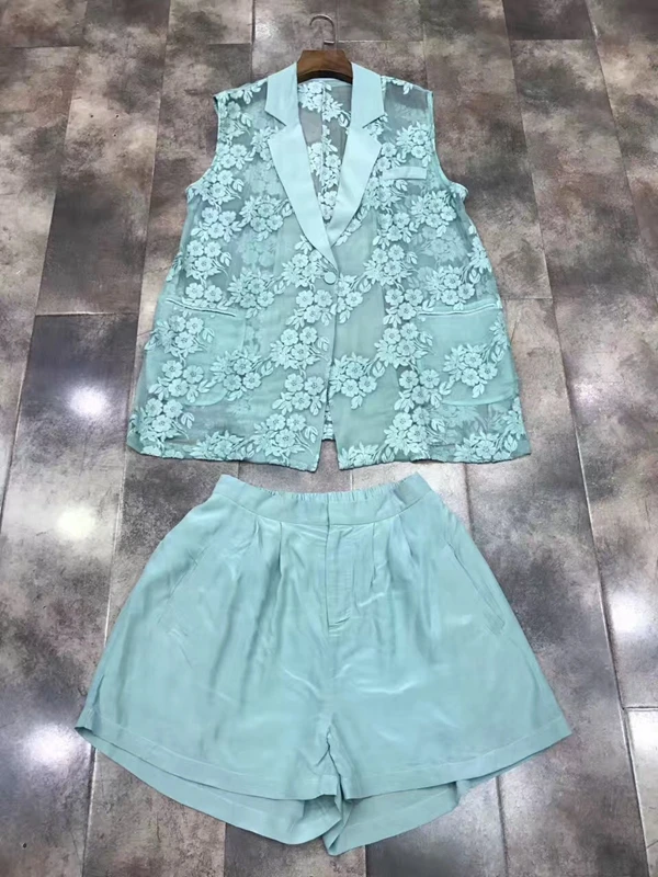 2017 a primavera eo verão sem mangas das mulheres novas flores perspectiva shirt + short terno 618