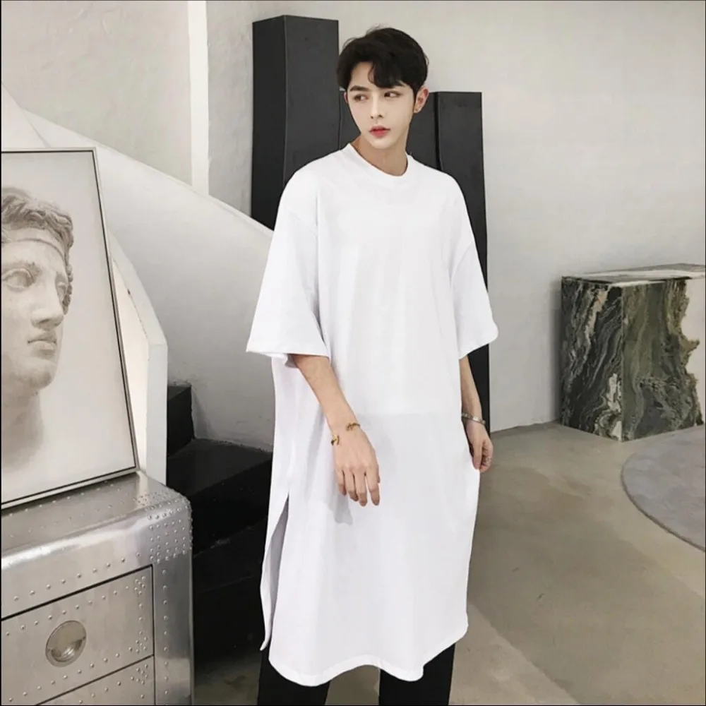 

Spring and summer 2019 New catwalk models shirts men long slit design wide pure color T-shirt hairstylist DJ singer tide Tops