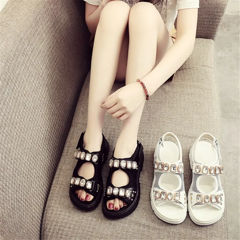 

2019 summer new style Rhinestone thick sole casual female wild net red Leather non-slip ladies student sandals
