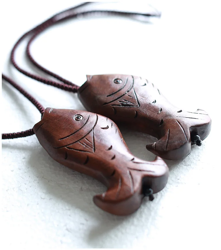 1173 wooden fish necklace (5)