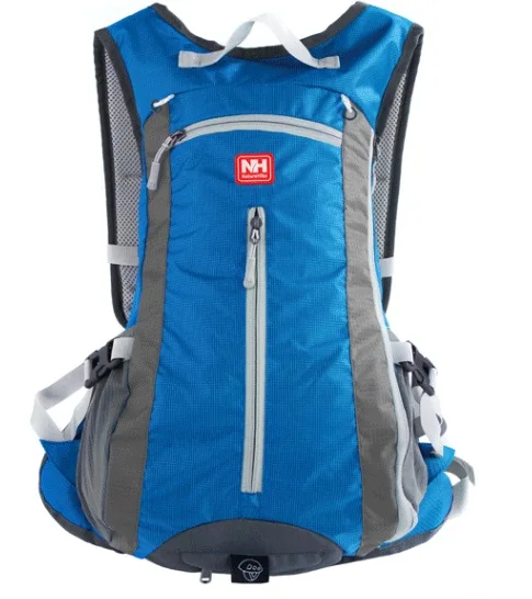 NatureHike 15L непроницаемый ультралегкий рюкзак Велоспорт Кемпинг восхождение Пеший туризм дорожная сумка с шлем крышка - Цвет: Sky blue