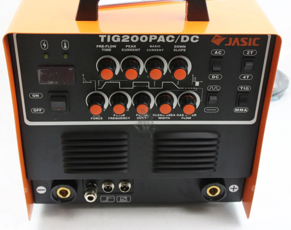 

Single Phase 4 in 1 Multifunctional Welder TIG ARC Pulse Welding Machine TIG-200P AC DC Inverter