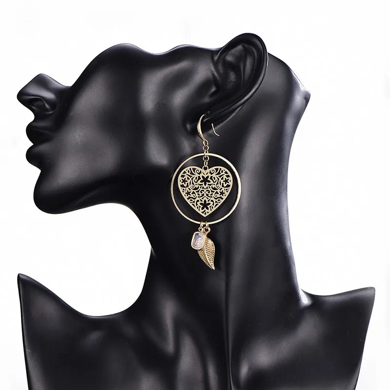 

Wholesale 2018 Vintage Hollow Flower Heart Circle Drop Earrings European Earrings For Femme Leaf Crystal Pendientes Jewelry
