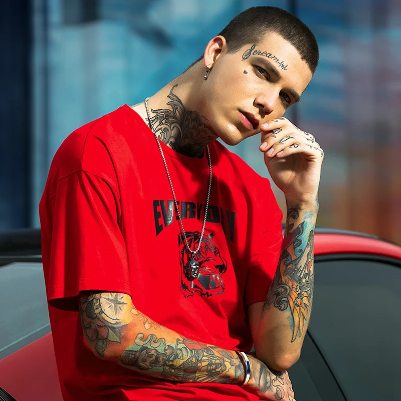 

Fashion Simple and trendy spring and summer men's T-shirt sleeves round neck print hip hop loose bottoming shirt men's clothing