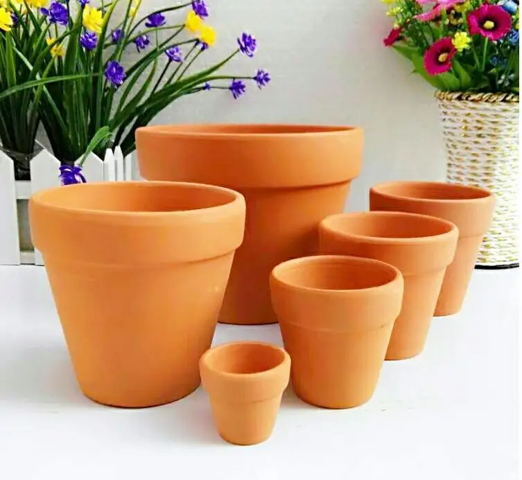 100pcs Mini Ceramic Flower Pot D5xh4cm Clay Succulent Planters 100pcs Mini Ceramic Flower Pot D5xh4cm Clay Succulent Planters Garden Meat Plant Antique Vintage Nursery Pots Sn1537