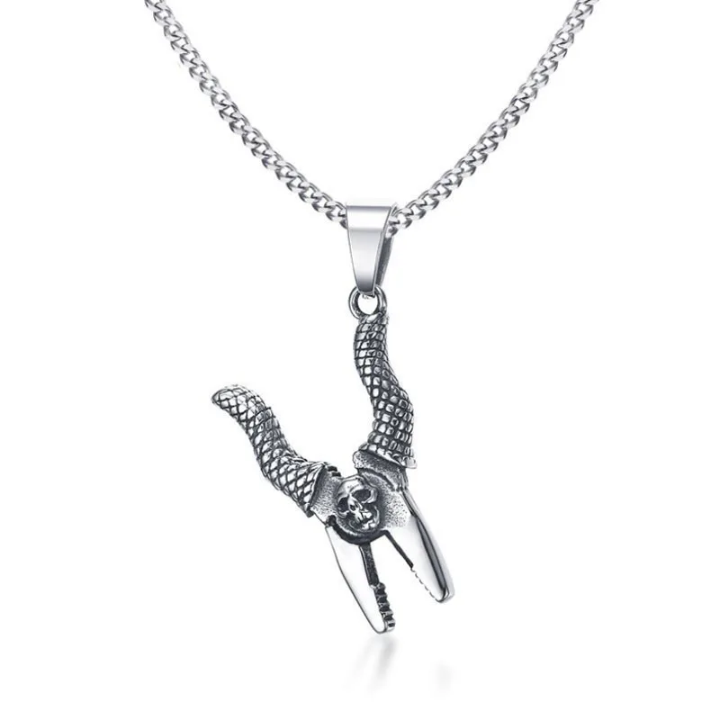 

European and American vintage stainless steel pliers pendant Engineer men's personality pendant