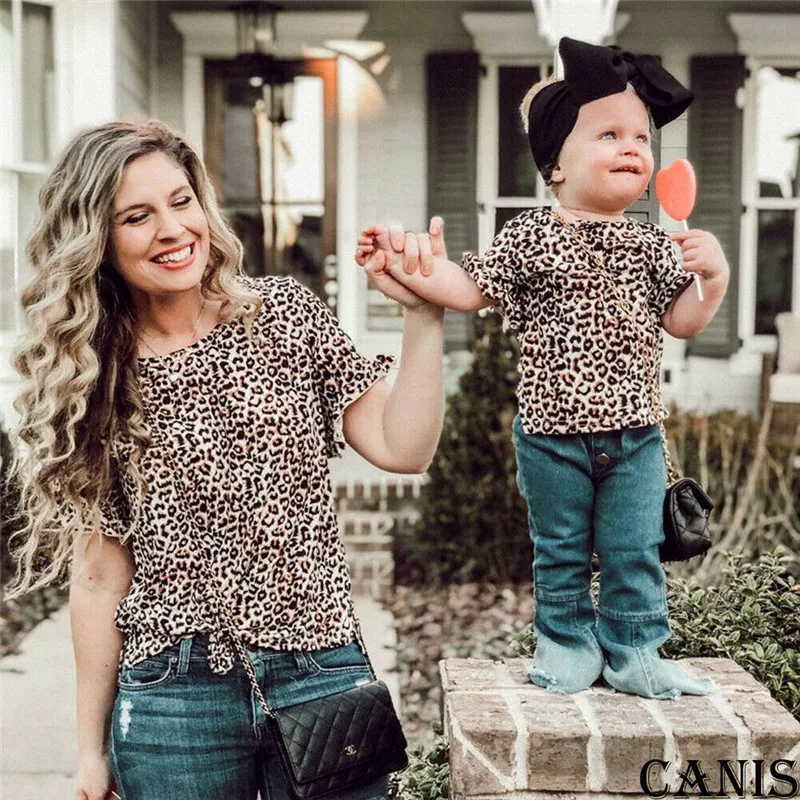 

1 Pieces Family Mother Daughter T-shirts Summer Leopard Print 2019 T-shirt Matching Women Girls Mommy And Me Tops Tees Clothes