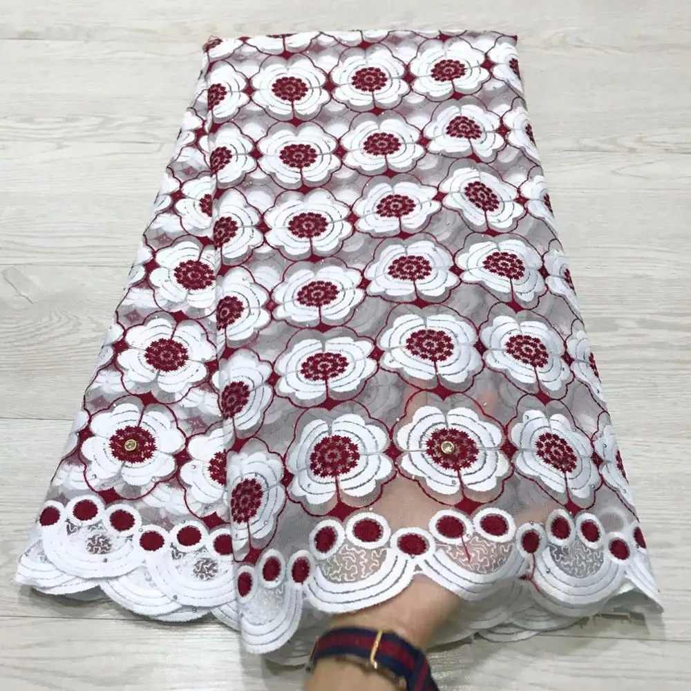 

Latest High Quality African Tulle Lace Fabric 2019 White, Red Aso Ebi Style Guipure Lace Fabric with 3d Lace Fabric Flowers