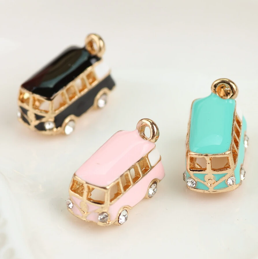 

New Oil Drop Cute Cartoon 3D Bus Car hallow Out Alloy Jewelry Necklace pendant Metal Trendy DIY Bracelet Floating Pendants