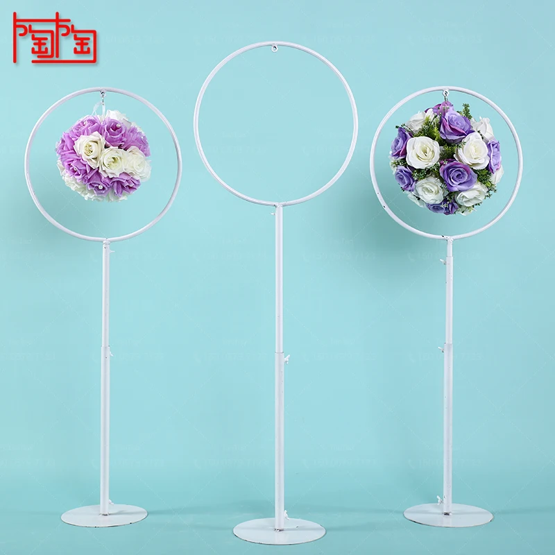 

The new white ring road lead frame silk flowers rose road