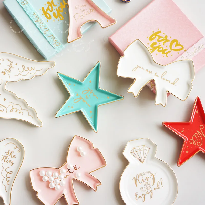 15  Ceramic jewelry dish            (2)