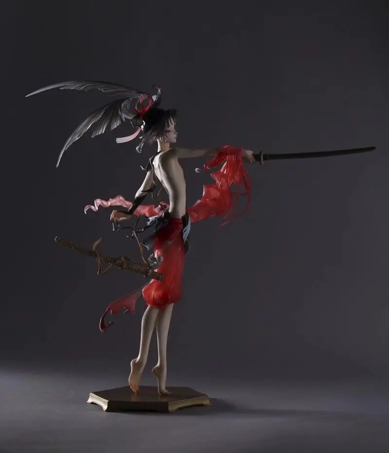 

Resin Figure Kit Touken Ranbu Online Kogarasu Maru Unpainted Garage Resin Kit