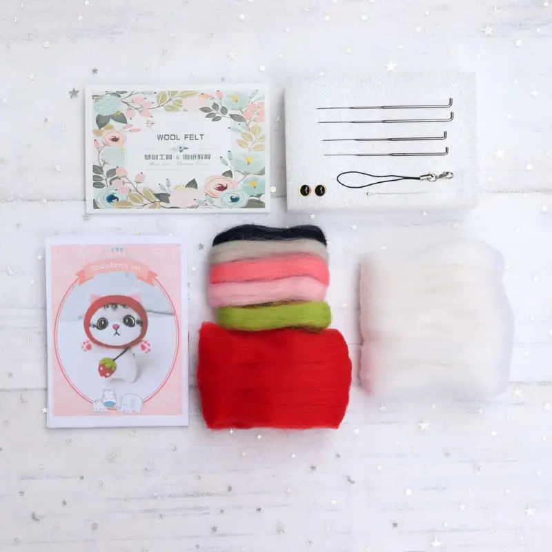 Кукла-кошка с клубничкой, пандой, шерсть, войлок, сделай сам, не готовый набор, набор для рукоделия, для игл, материал, сумка - Цвет: 1 Strawberry