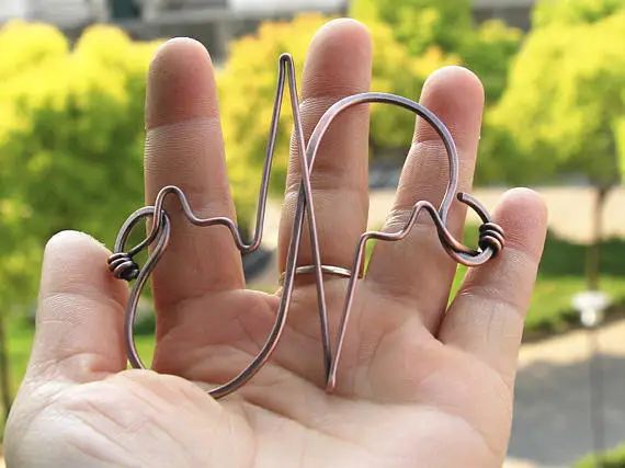 

Women Girls Heartbeat Hairpiece ECG Hair Clip Pin Brass Barrette Minimalist Hair Jewelry Accessories Updo Holder Gift for Nurse