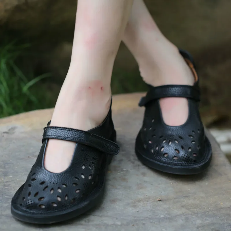 

Women Leather Flats Casual Summer Shoes Soft Bottom Ballet Flats Embroidery Genuine Leather Women Mary Jane Flat Retro Shoe 2019