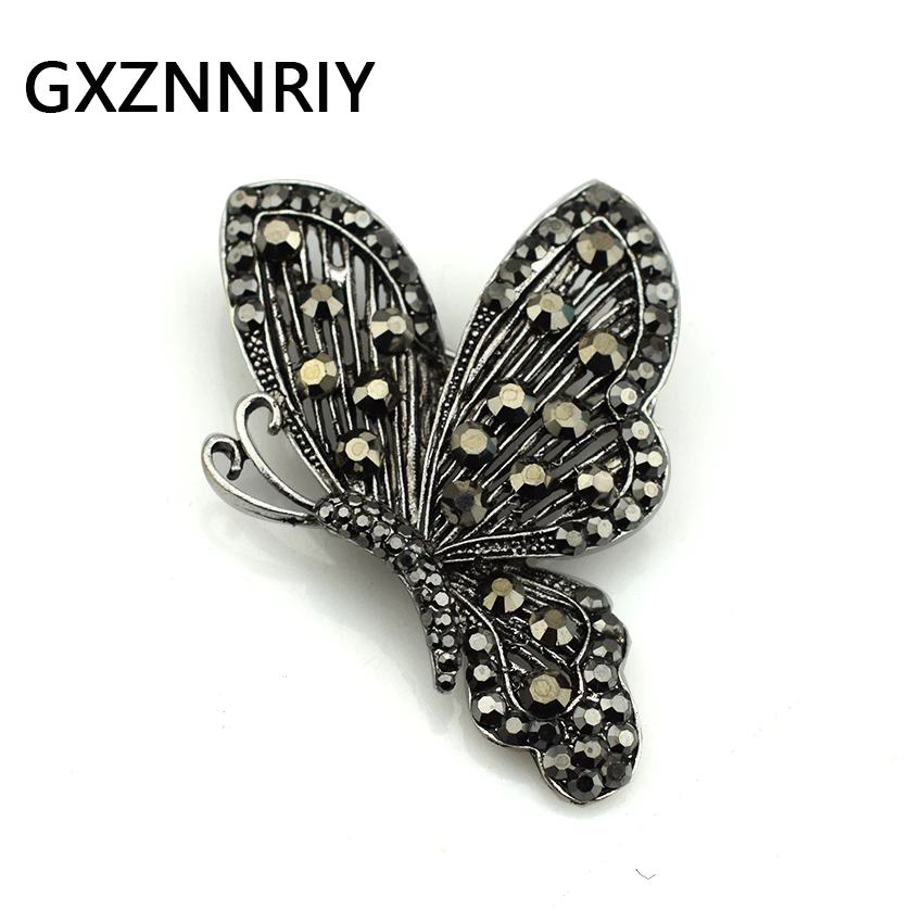 

Rhinestone Butterfly Brooches for Women Accessories Pins and Brooch Metal Jewelry New Fashion Broche Femme Bijoux Party Gifts