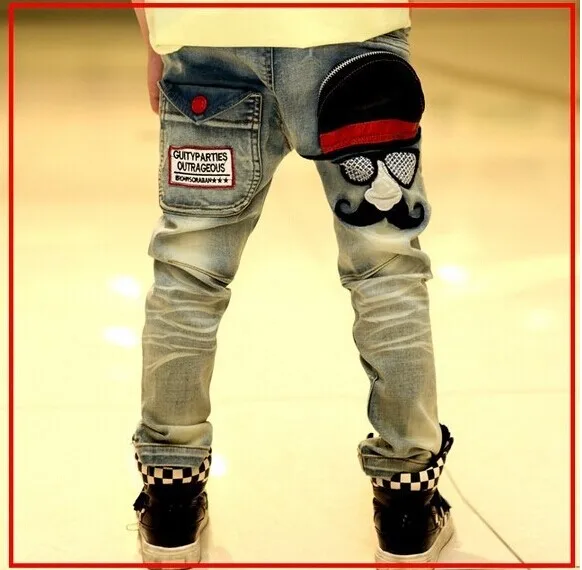 Новые джинсы для мальчиков-подростков, джинсы с принтом усов, высокое качество, низкая цена, модные джинсы для мальчика B031