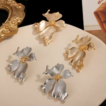 Модные женские серьги в стиле панк в стиле ретро с золотыми серьгами, женские металлические серьги-гвоздики с большим цветком, вечерние ювелирные изделия Femme brincos