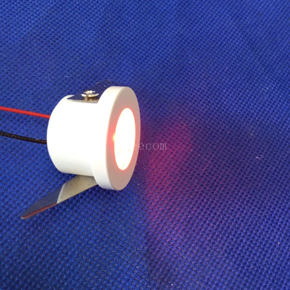 

20pcs/lot LED Mini Cabinet Downlights 1.5W diameter 31mm 110V-220V white Frame Recessed Ceiling No Flicker Spot Lights For Home