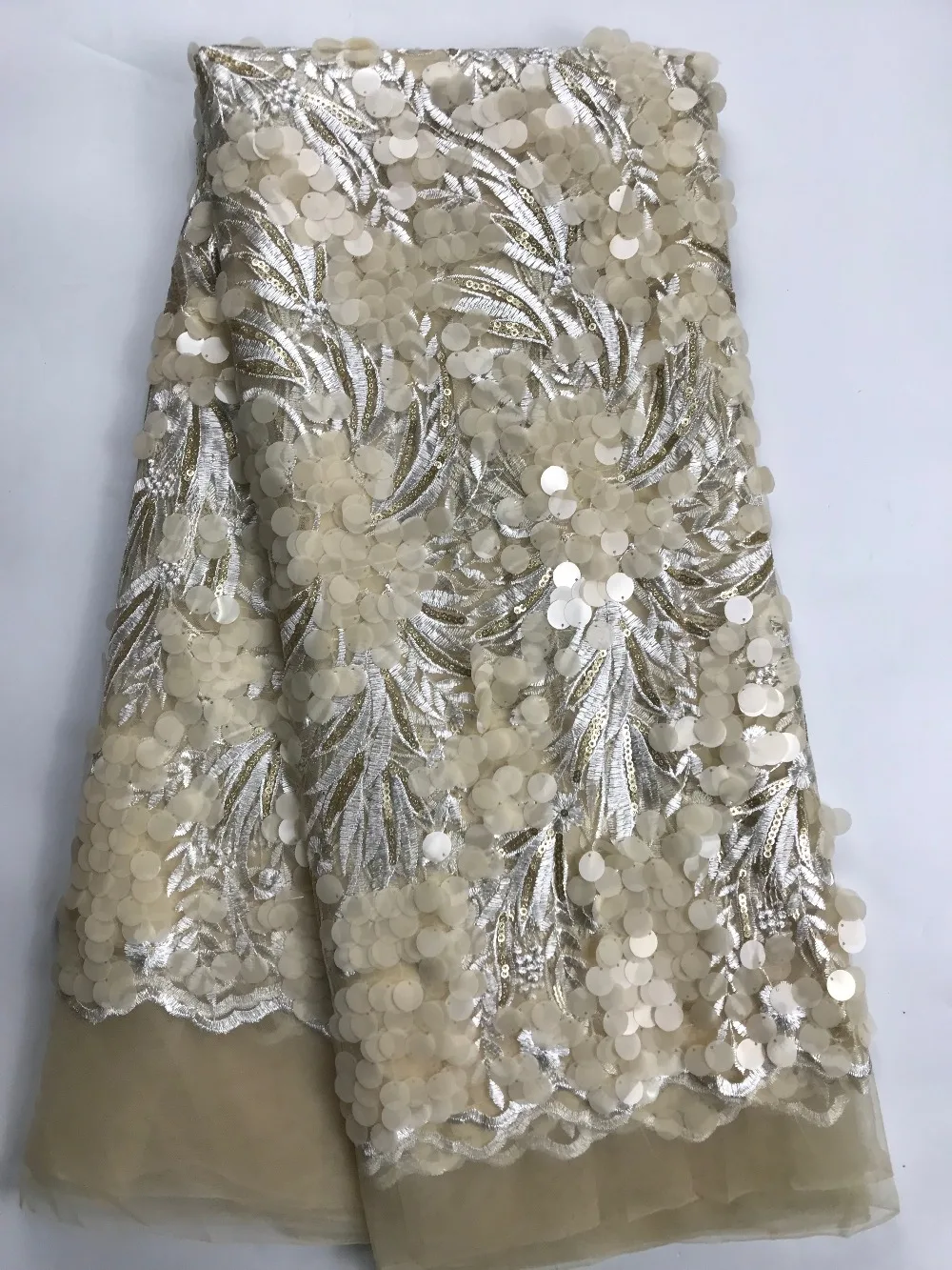 

African French Embroidered sequins Lace Fabric High Quality Nigerian Laces Fabric Bridal French Tulle Lace Fabric