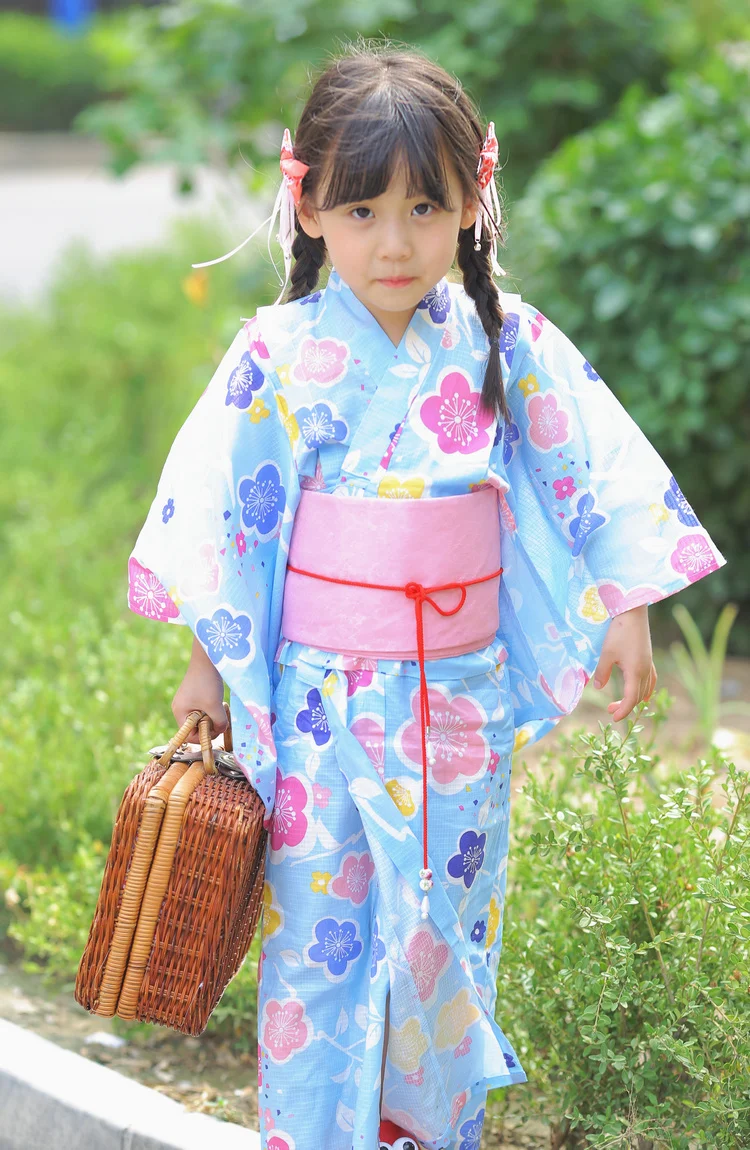 Roupa hotsell japonesa infantil