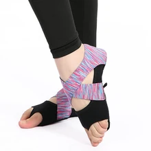 Профессиональный Половина Toe не скользят на обучение обувь Йога Пилатес Обувь Для Йоги пять пальцев Фитнес обувь для помещения Йога носки Для женщин