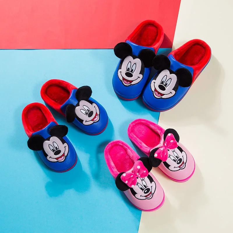 

2018 autumn and winter new cartoon slippers Cute Mickey warm cotton slippers Minnie parent-child non-slip cotton shoes EU 28-33