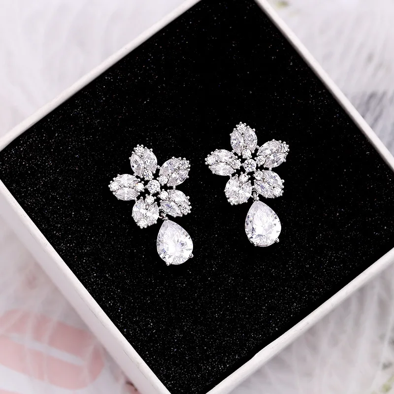 

SWOUR New Fashion Jewelry 925 Silver Needle Flower Waterdrop CZ Design Elegant Dangle Earrings For Women S421