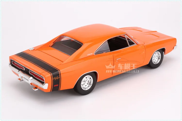 1:18 весы для Dodge Challenger, модель спортивного автомобиля, имитация сплава, Игрушечная модель автомобиля с рулевым колесом, управление передним колесом, Рулевое управление