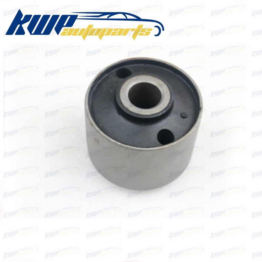 Передний задний нижний радиус рычага для LEXUS LX450 TOYOTA LAND CRUISER 70 80 100 #48702-60060 |