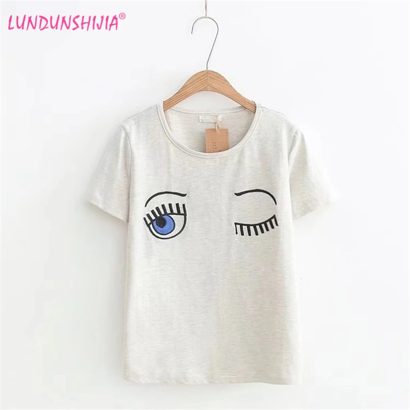 

LUNDUNSHIJIA 2018 Summer Women's Fashion T shirt Cotton Blink Eyes Embroidery Design Short Sleeve White Gray T-shirts For Women