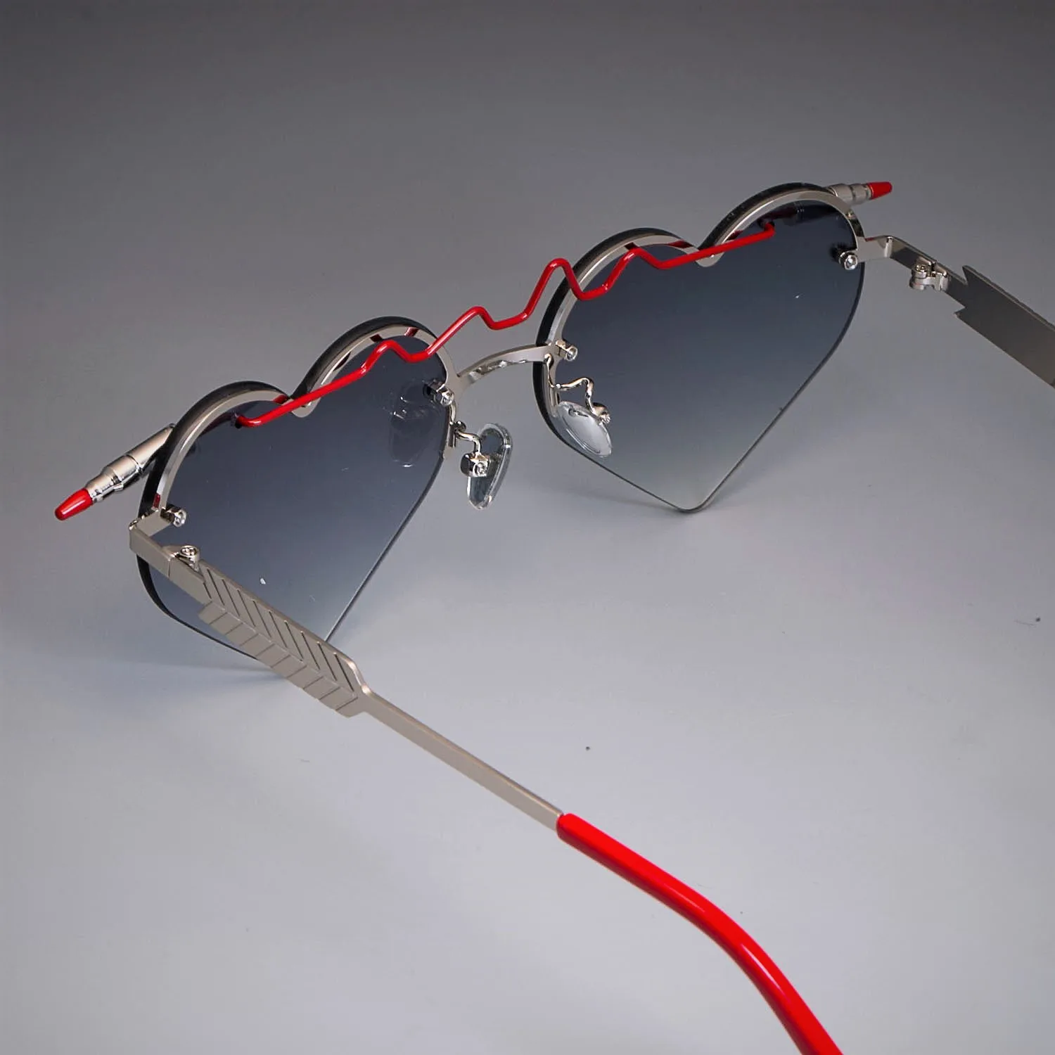 Женские солнцезащитные очки в форме сердца в готическом стиле с милыми оттенками UV400 Винтажные Очки 47894