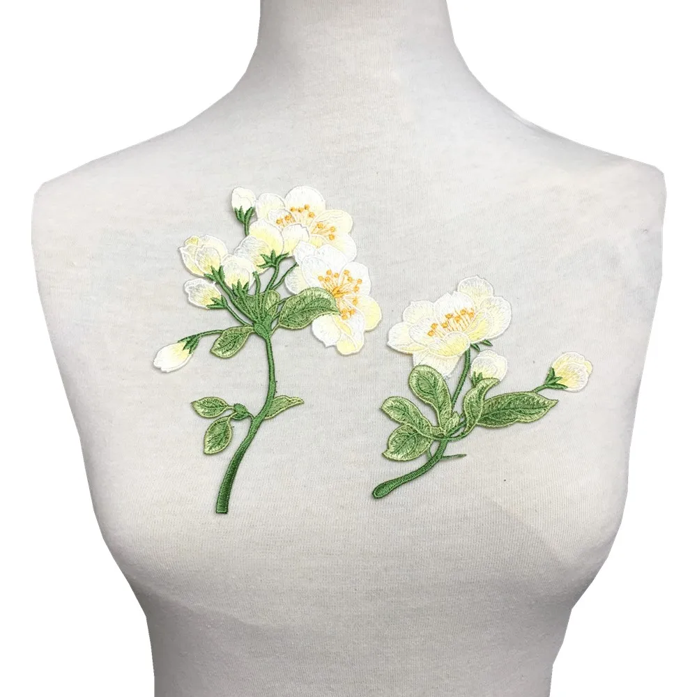 2pair Embroidery Lily Patch Flower Applique Patches For Coat Jeans Bags