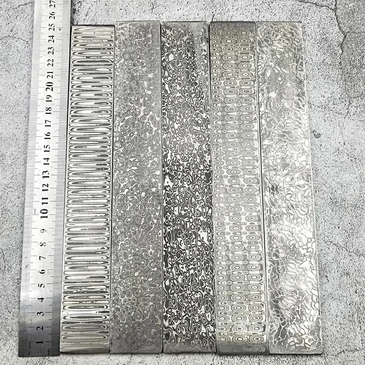 10979404412_170900541