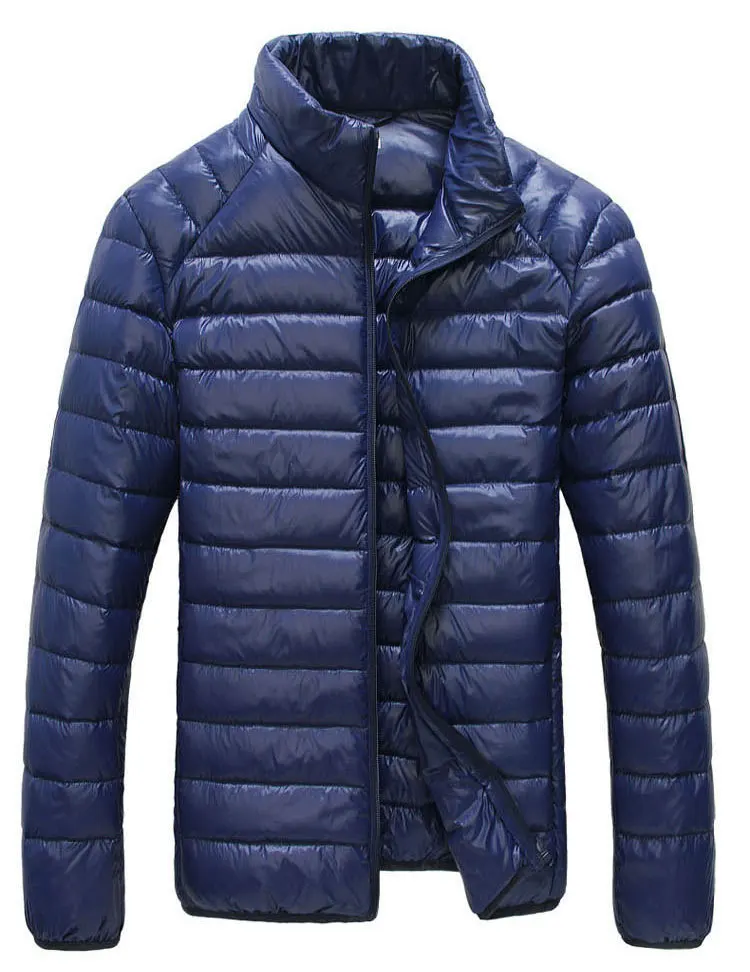 Новая мужская зимняя куртка ультра легкая 90% белая куртка на утином пуху Повседневная портативная зимняя куртка для мужчин плюс размер пуховые парки - Цвет: Dark blue