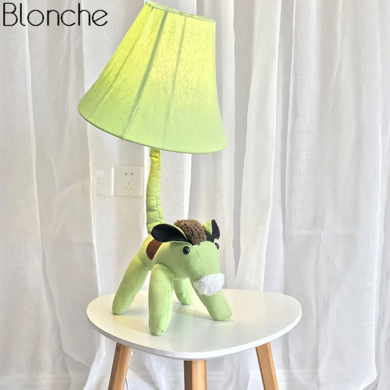 horse-table-lamp