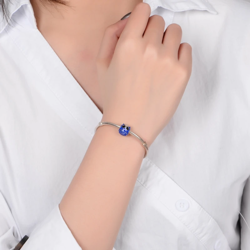 WL077c