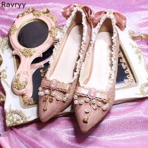 cute white dress shoes