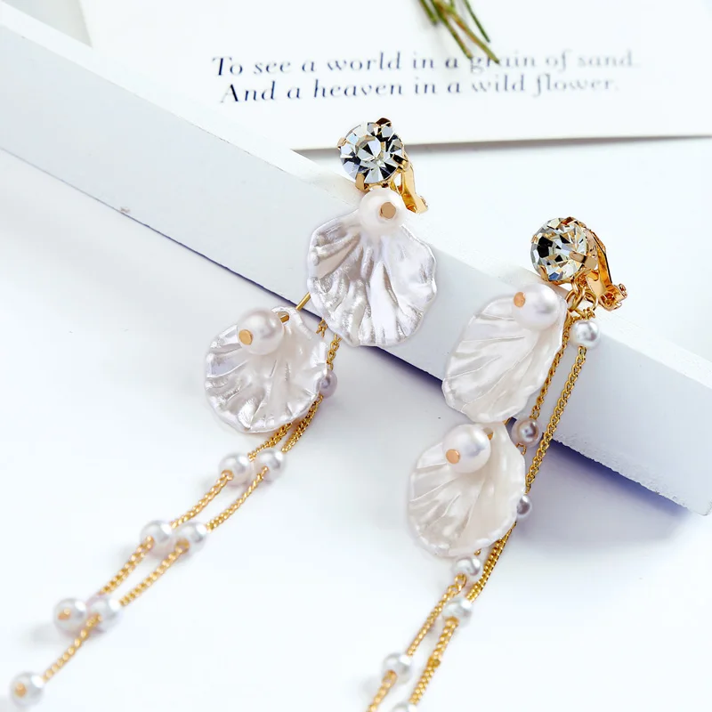 

Cute Women Drop Earrings Simple Style 3 Color Enamel Fish Shape Drop Earrings Women Fashion Jewelry Gift Accessories